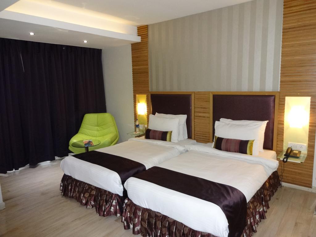 The Purple Leaf 3* Hyderabad