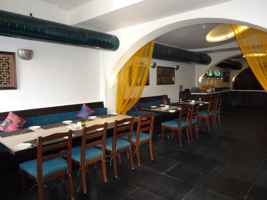 Hotel The Purple Leaf Hyderabad